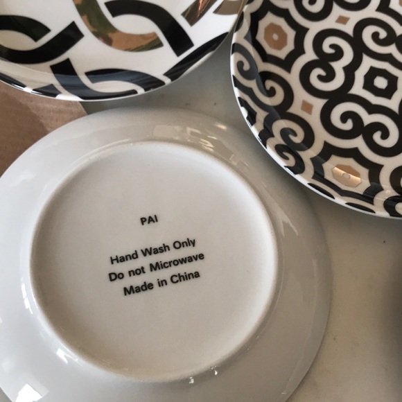 Dessert plates(8 total plates) - Picture 3 of 3